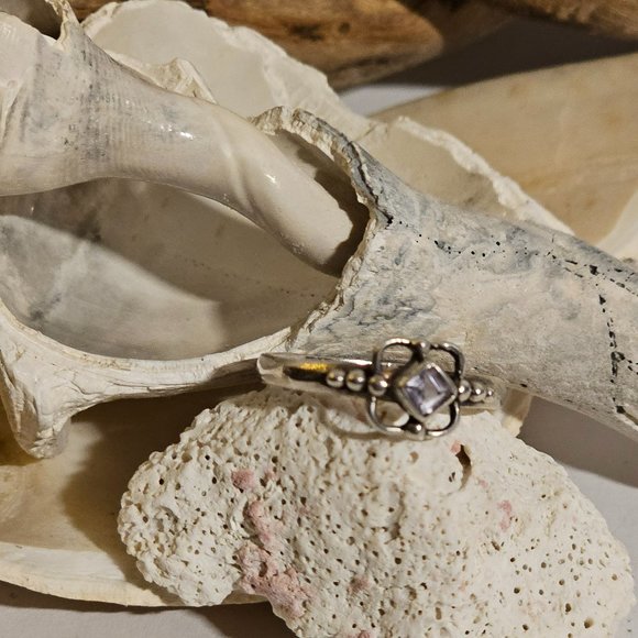 Amethyst Mini Square Ring - Picture 2 of 6